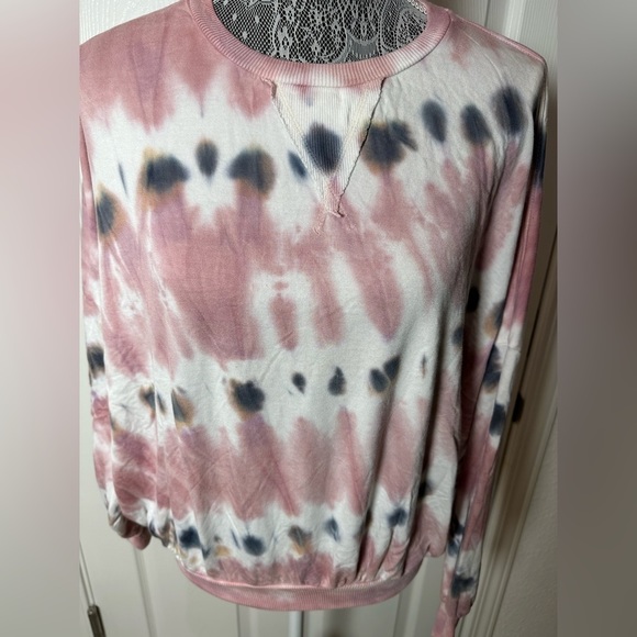 YNG Fbls & Brk Sweatshirt, XS Size - Picture 2 of 6